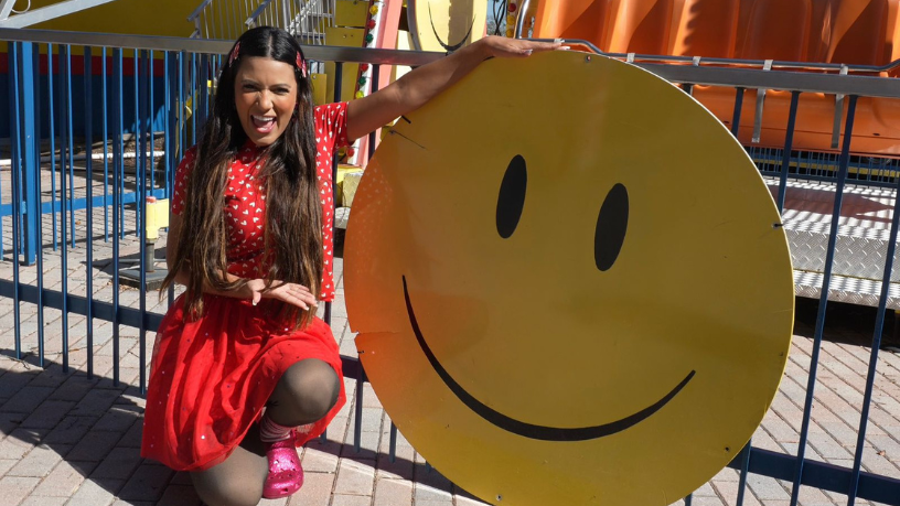 Jaque Sobrinho apresenta “É Jaque Todo Dia” e abre oficialmente sua nova fase artística — Non Stop.