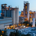 Paulo Roberto Gomes Fernandes analisa os desafios da indústria brasileira entre conteúdo local, política pública e competitividade.